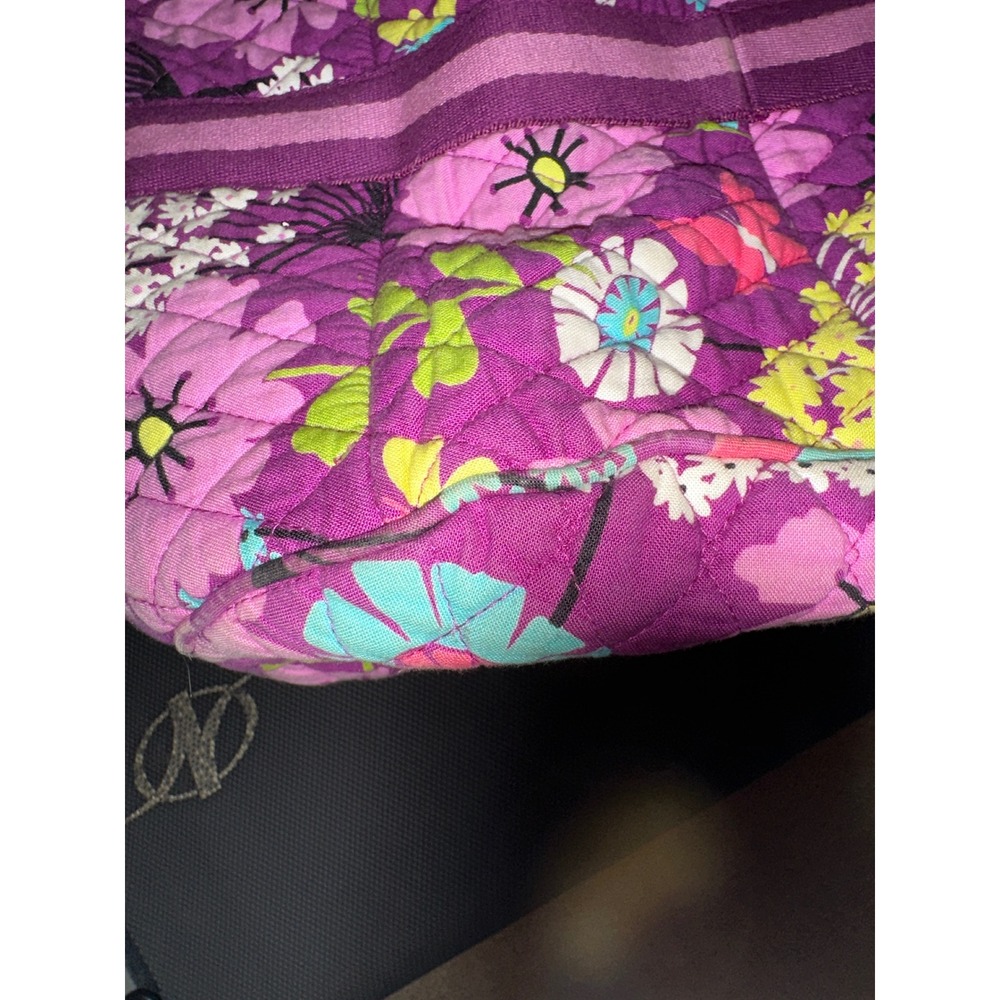 Vera Bradley Flutterby Floral Quilted Cotton 19" Duffel Travel Bag Purple Clean - Picture 7 of 10
